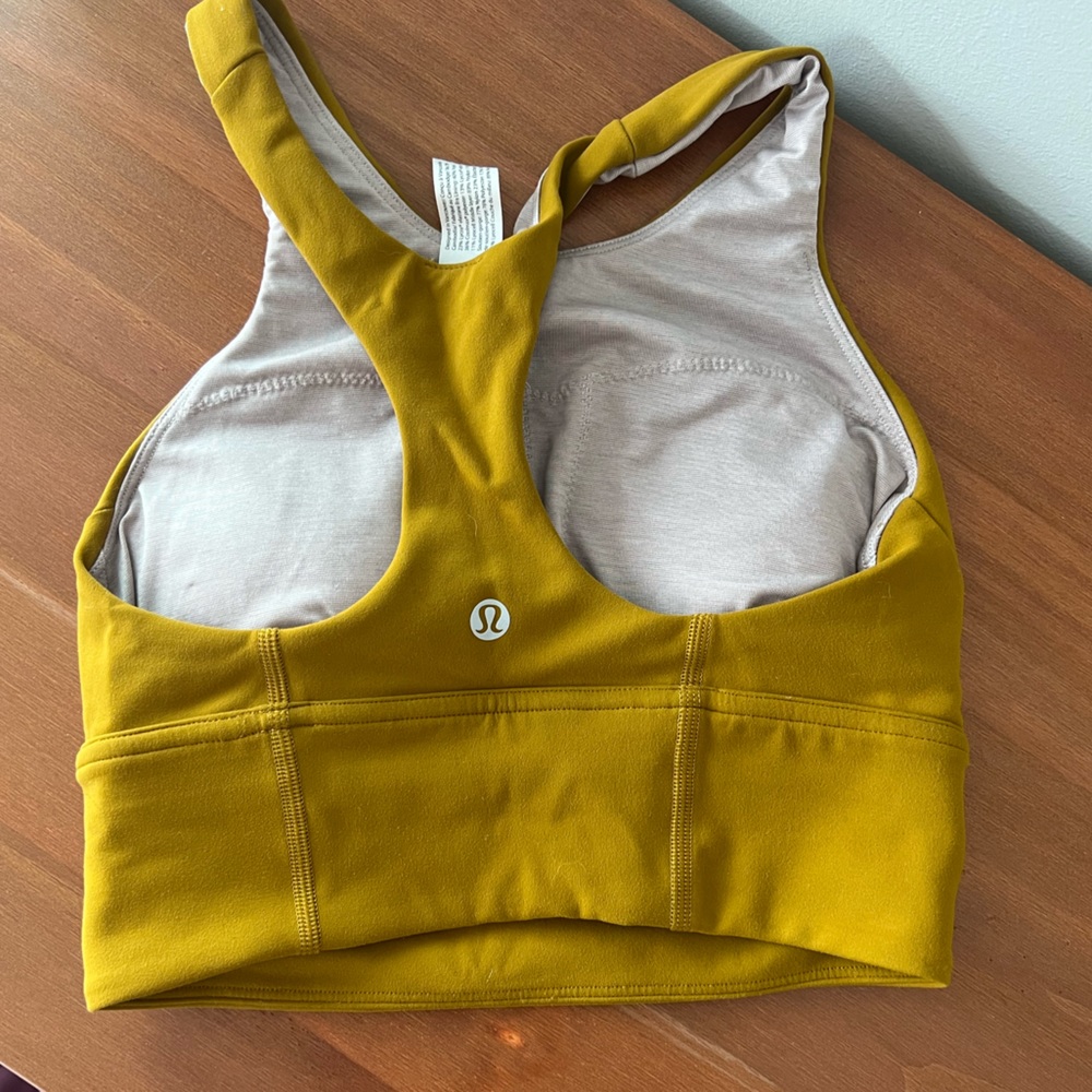 Lululemon sports bras
